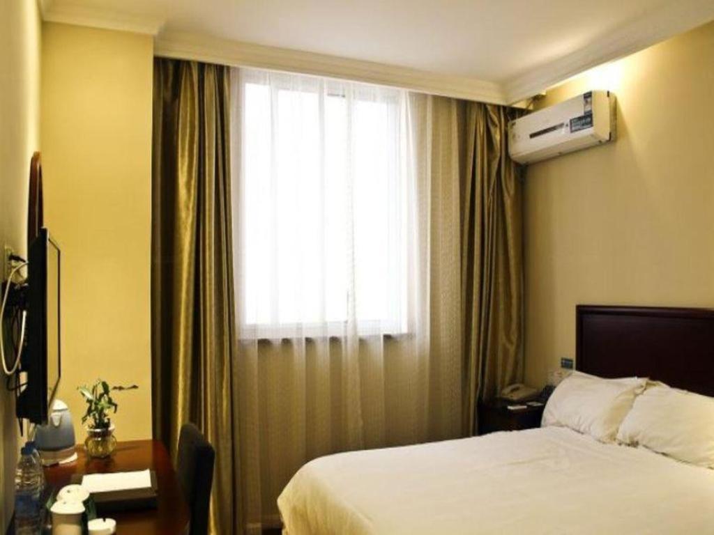 Greentree Inn Suzhou Wujiang Zhenze Town Zhennan Road Express Hotel Exterior photo
