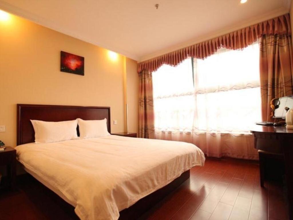 Greentree Inn Suzhou Wujiang Zhenze Town Zhennan Road Express Hotel Exterior photo