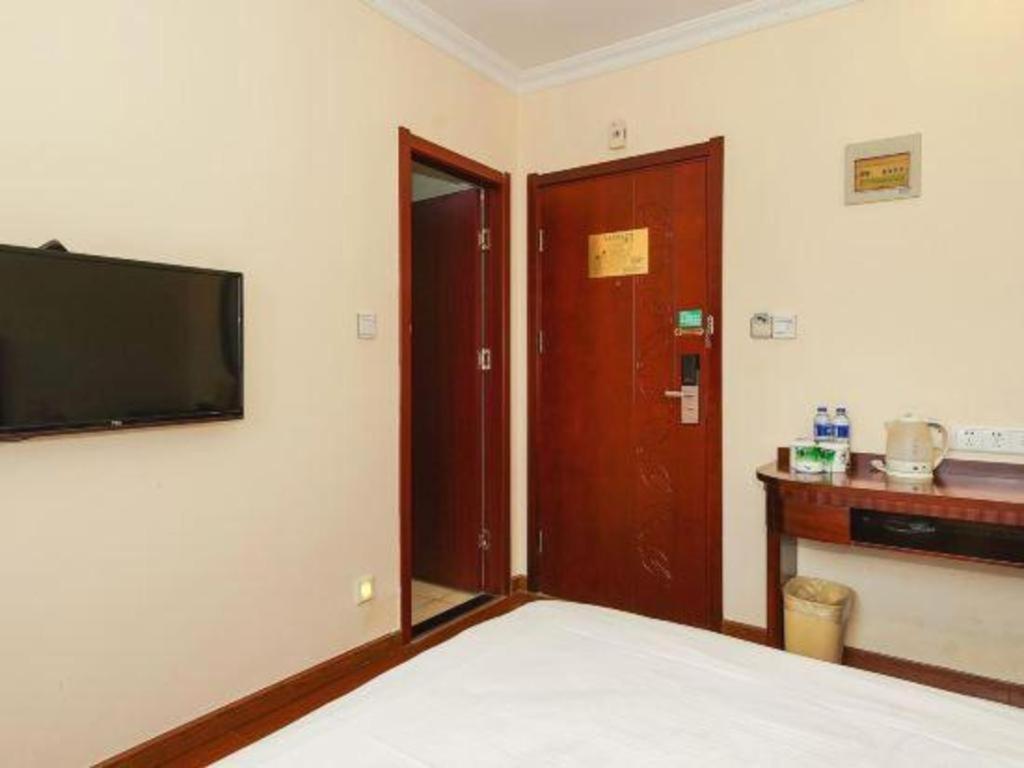 Greentree Inn Suzhou Wujiang Zhenze Town Zhennan Road Express Hotel Exterior photo