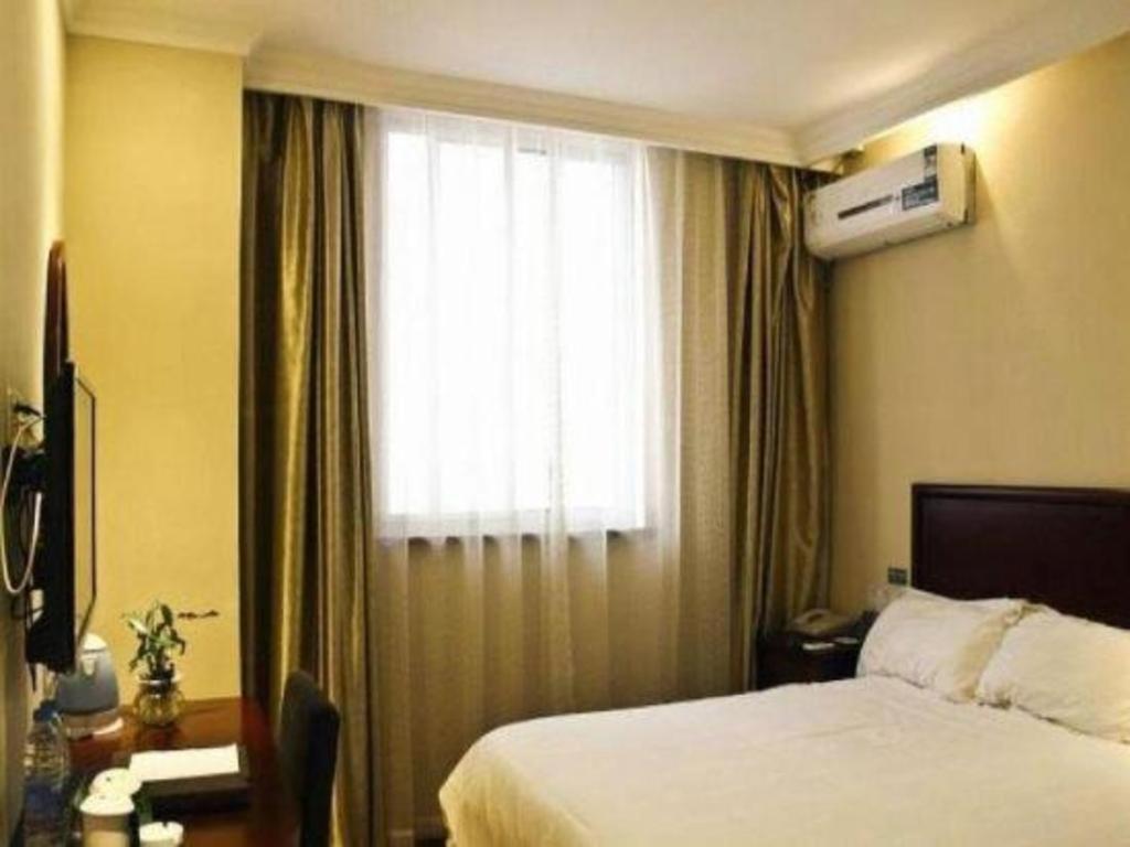Greentree Inn Suzhou Wujiang Zhenze Town Zhennan Road Express Hotel Exterior photo