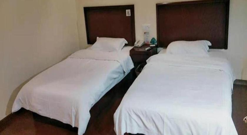 Greentree Inn Suzhou Wujiang Zhenze Town Zhennan Road Express Hotel Exterior photo