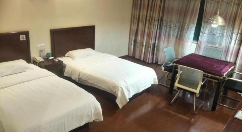 Greentree Inn Suzhou Wujiang Zhenze Town Zhennan Road Express Hotel Exterior photo